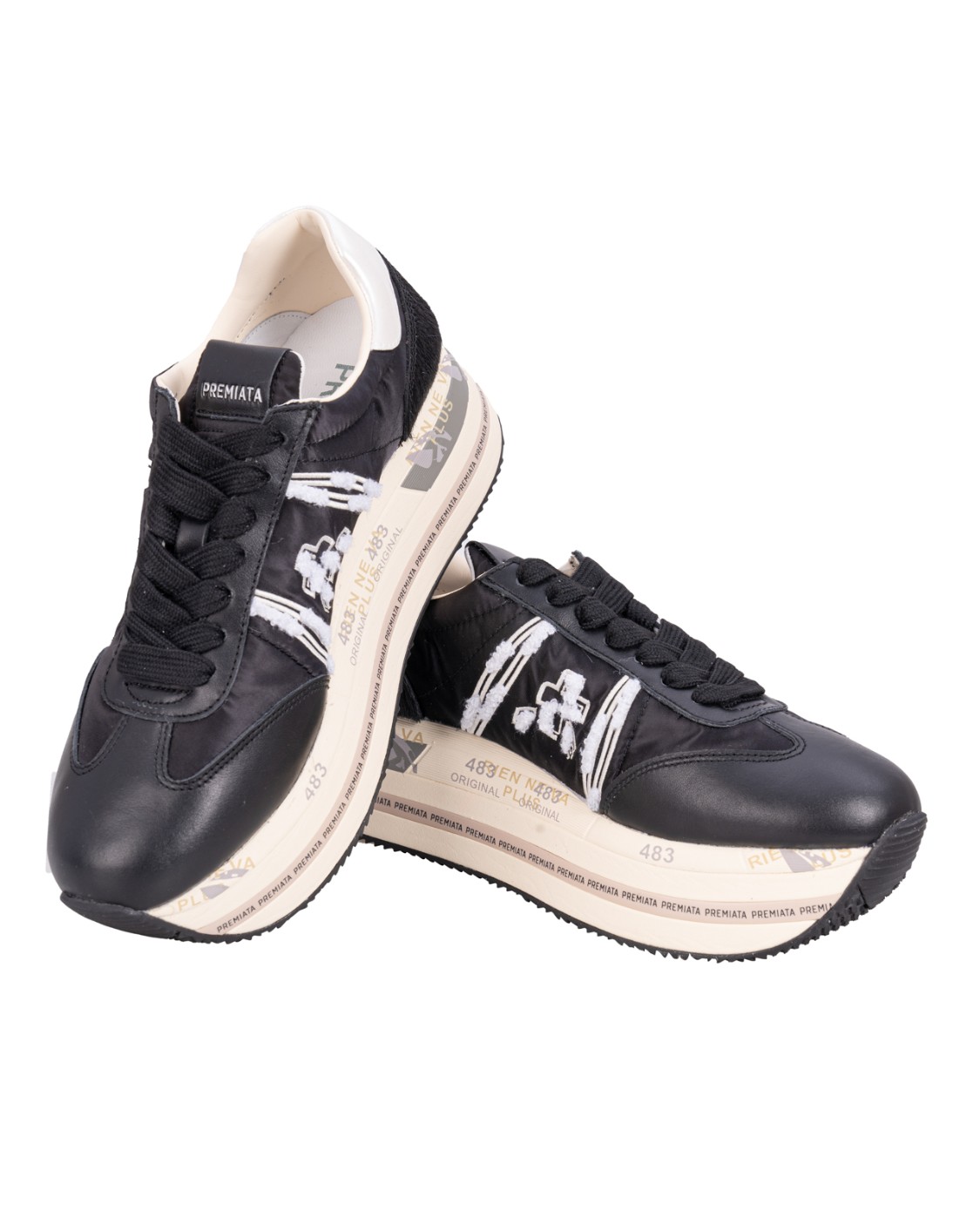 shop PREMIATA  Scarpa: Premiata Sneakers "Beth 6953".
Tomaia interamente in pelle pregiata nera.
Fondo platform personalizzato dalla serigrafia logata Premiata.
Altezza Suola 5,5 cm.
Fusbet Interno 25 cm.
Suola: 75% EVA 5% TPU 20% Gomma.
Tomaia: 5% Pelle di vitello 95% Pelle di agnello.
Fodera: 100% Pelle di capra.
Made in Vietnam.. BETH 6953-N number 1279465